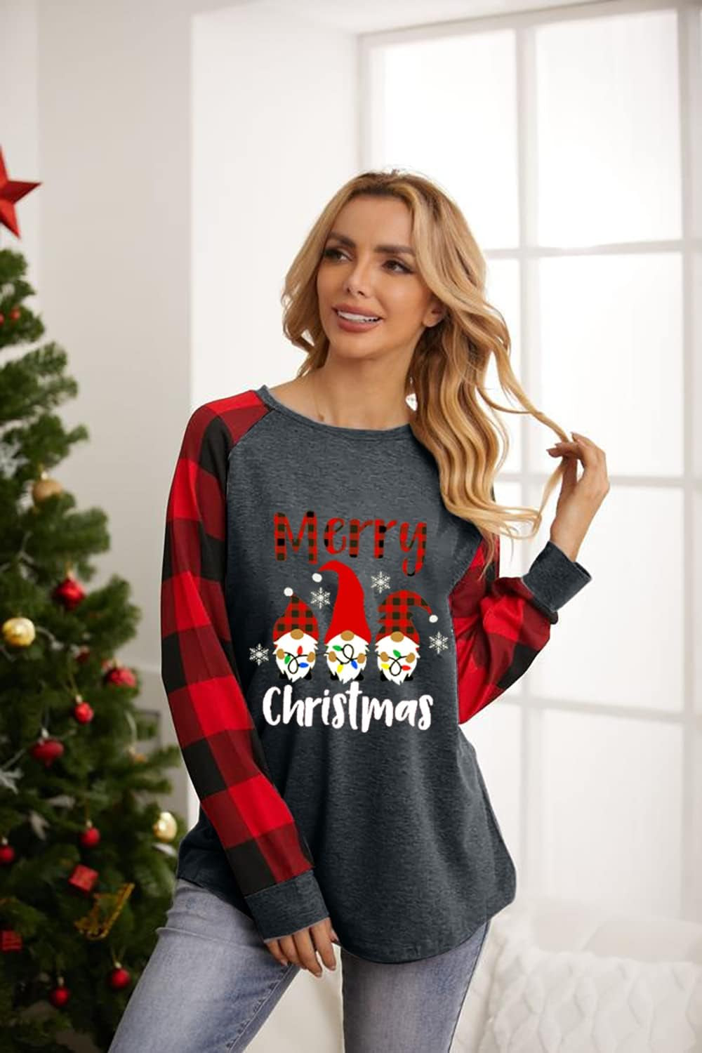 Merry Christmas Shirts for Women Gnomes T-Shirt Lights Plaid Splicing Raglan Long Sleeve Tee Xmas Holiday Pullover Top